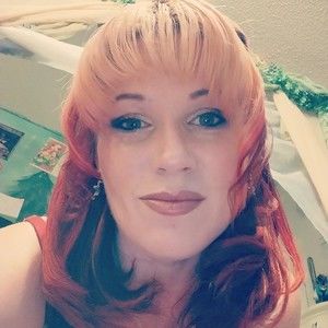 Meet your Posher, Keeley